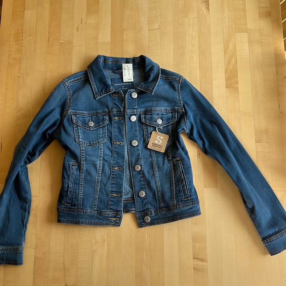 NWT Aeropostale seriously stretchy jean jacket